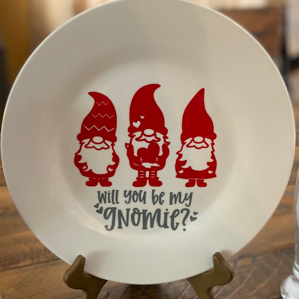 Will you be my gnomie valentine plate